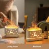 La Lampe Humidificateur Flame allie une technologie d'humidification ultrasonique à des LED pour produire un effet de flamme réaliste. Conçue pour améliorer la qualité de l'air dans la chambre, sur la table de chevet ou au bureau, elle offre une expérience apaisante et relaxante. Caractéristiques principales : Technologie de réduction du bruit : Le diffuseur fonctionne à moins de 25 dB, assurant un fonctionnement silencieux. La luminosité réglable de la flamme crée une ambiance idéale pour toute pièce. Effet de flamme original : Ajustez l'effet de flamme selon vos préférences. Ajoutez 3 à 5 gouttes de votre huile essentielle favorite pour un moment de détente, soulager la fatigue et hydrater la peau. Fonctionnalités multiples : Utilisez-le comme diffuseur d'huiles essentielles, humidificateur à brume fraîche et veilleuse. Idéal pour améliorer le sommeil et créer une atmosphère relaxante. Matériaux de qualité supérieure : Fabriqué en matériau PP de haute qualité avec un processus de placage de boutons et un éclairage LED intelligent pour un effet de flamme réaliste. Fonction d'arrêt automatique : Équipé d'une puce intelligente, le diffuseur s'arrête automatiquement en cas de manque d'eau, garantissant une utilisation sécurisée. Design portable et polyvalent : Compact et facile à transporter, il est parfait pour améliorer l'atmosphère de n'importe quelle pièce et constitue un excellent cadeau de Noël. Spécifications techniques : Modèle : JS-1 Matériau : ABS Courant de fonctionnement : ≤ 1300 mA Réglage de la minuterie : 8 heures Capacité du réservoir d'eau : 300 ml Couleur de la lumière : Jaune, bleu Avantages : Réduit la sécheresse de l'air, évitant la peau sèche et les lèvres gercées. Apporte une compagnie silencieuse et apaise l'humeur. Relaxe le corps fatigué après une journée de travail stressante. Favorise un sommeil de qualité, même pour les bébés. Utilisation recommandée : Idéal pour les chambres, les bureaux, et comme veilleuse pour enfants. Parfait pour créer une atmosphère apaisante et favoriser la détente et le sommeil.