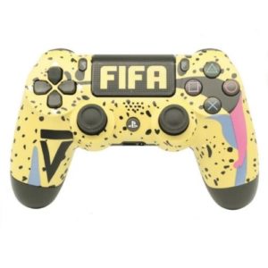 Manette PS4 FIFA : Une immersion totale avec un contrôle précis, des vibrations réalistes, et une connectivité sans fil Bluetooth. Parfaite pour dominer le jeu avec style et confort